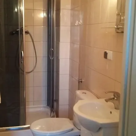 AP Na Groblach Krakau Exterior foto